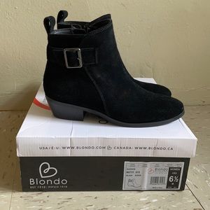 Blonde Waterproof booties
